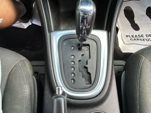 Used 2014 Dodge Avenger SE w/ Blacktop Package FWD image 24