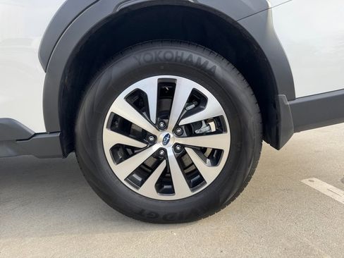 Certified 2025 Subaru Outback Premium w/ Popular Package #1A image 26