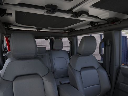 New 2026 Ford Bronco Badlands AWD/4WD image 13