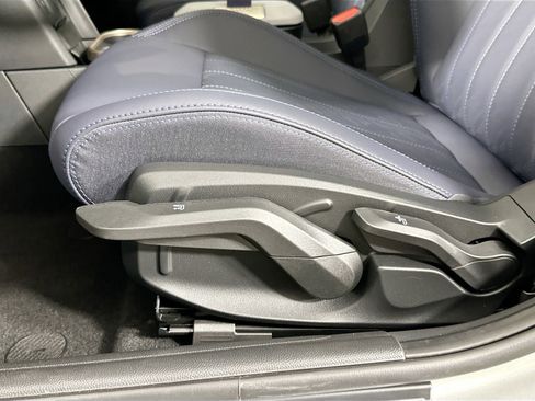 Certified 2025 MINI Cooper S image 20