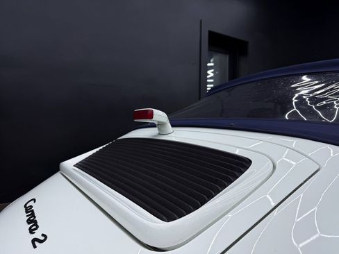 Used 1992 Porsche 911 Carrera image 36