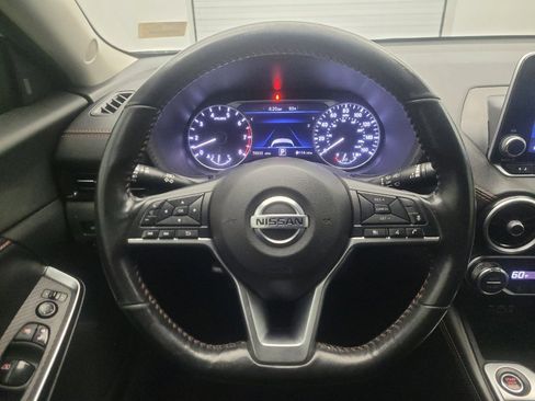 Used 2021 Nissan Sentra SR w/ SR Premium Package FWD image 22