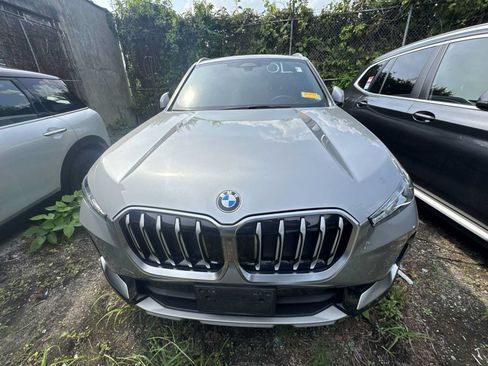 Used 2023 BMW X1 xDrive28i w/ Convenience Package AWD/4WD image 3