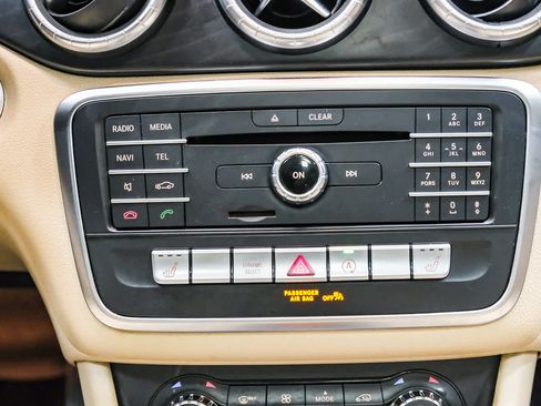 Certified 2018 Mercedes-Benz CLA 250 image 17
