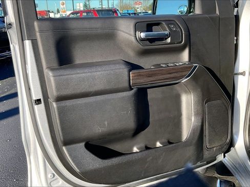 Certified 2022 Chevrolet Silverado 1500 LT w/ Safety Package image 21