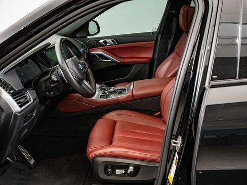 Used 2021 BMW X6 M50i w/ Executive Package AWD/4WD image 22