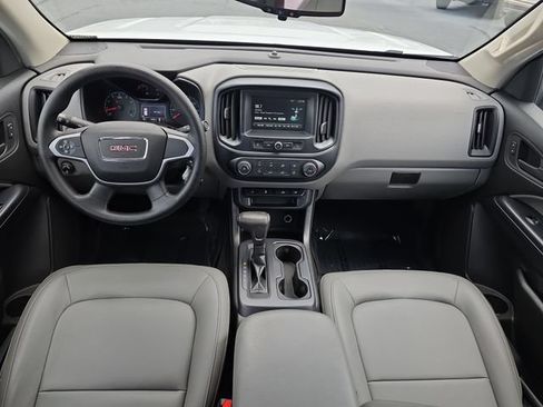 Used 2017 GMC Canyon 2WD Crew Cab w/ Convenience Package image 10