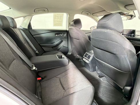 Used 2025 Honda Accord LX image 28