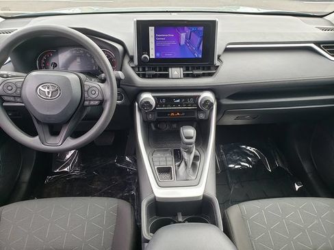 Used 2023 Toyota RAV4 XLE AWD/4WD image 15