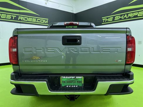 Used 2022 Chevrolet Colorado W/T AWD/4WD image 8