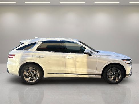 New 2026 Genesis GV70 2.5T Advanced image 6