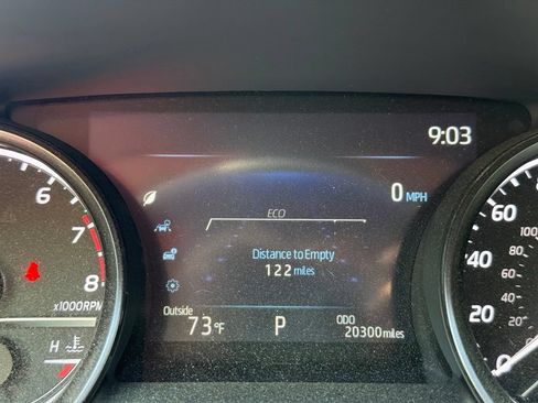 Used 2023 Toyota Camry SE AWD/4WD image 10
