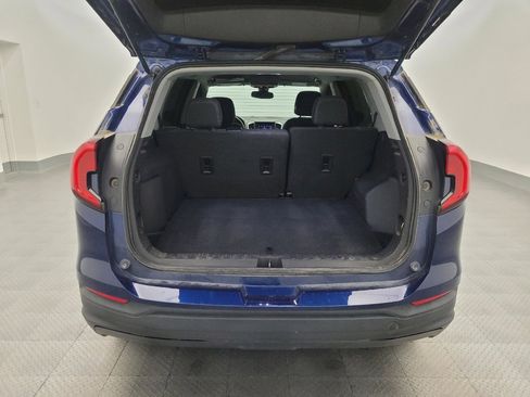 Used 2022 GMC Terrain SLE image 29