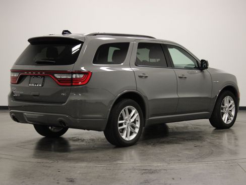 Used 2025 Dodge Durango R/T AWD/4WD image 8