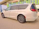 Used 2021 Chrysler Pacifica Touring-L image 4