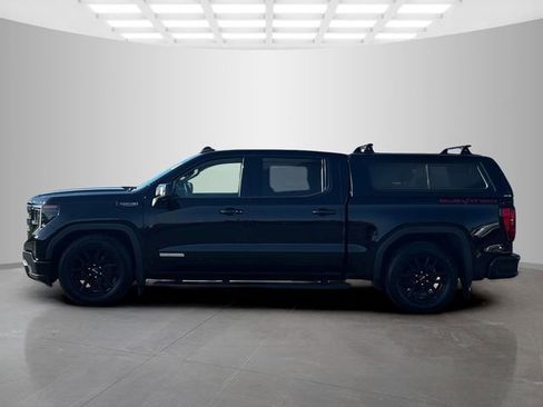 Used 2022 GMC Sierra 1500 Elevation w/ Elevation Premium Package RWD image 4