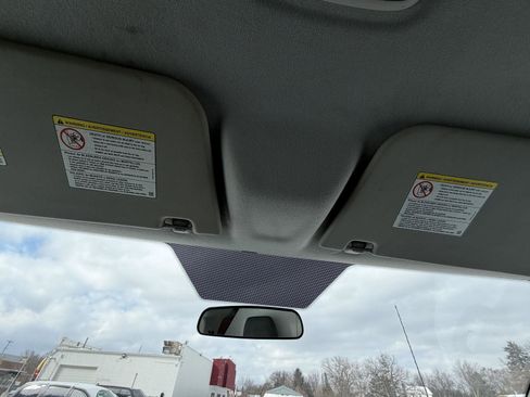 Used 2015 Ford Transit 250 130 Low Roof w/ Exterior Upgrade Package image 21