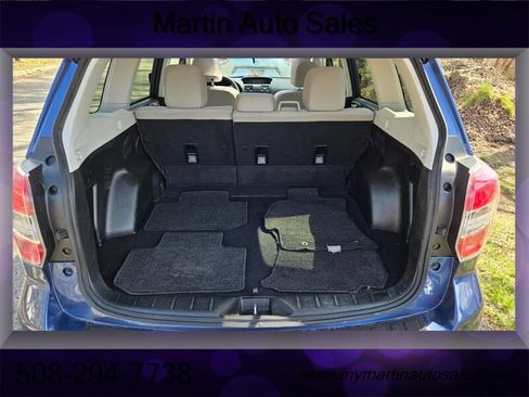Used 2014 Subaru Forester 2.5i Premium w/ All-Weather Package image 5