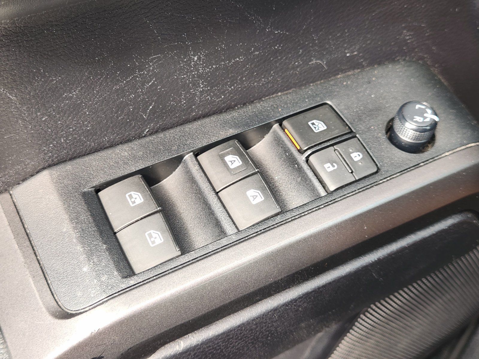 Used 2020 Toyota Tacoma TRD Sport w/ Technology Package RWD image 25