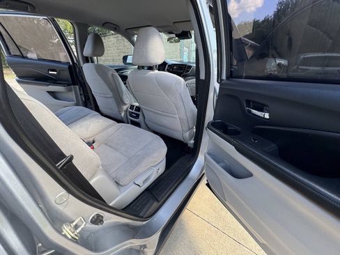Used 2019 Honda Pilot EX image 28