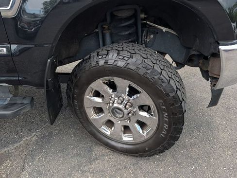 Used 2019 Ford F250 Lariat w/ Lariat Ultimate Package AWD/4WD image 13