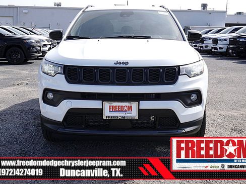 New 2026 Jeep Compass Latitude AWD/4WD image 8