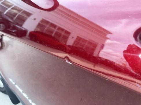 Used 2019 Jeep Cherokee Latitude Plus w/ Comfort/Convenience Group image 15