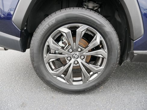 Used 2024 Toyota RAV4 XLE Premium image 12