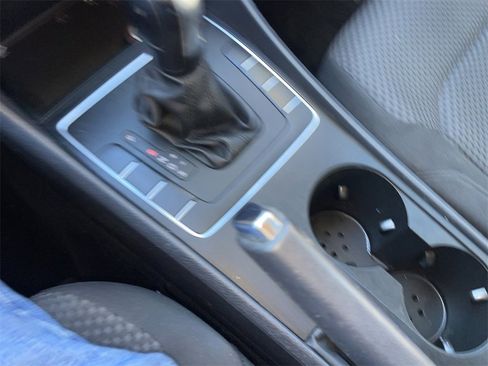 Used 2012 Volkswagen Passat 2.5 S image 19