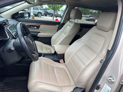 Used 2017 Honda CR-V Touring image 15