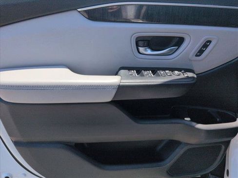 Used 2023 Honda Pilot Elite image 12
