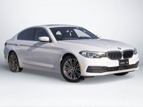 Used 2019 BMW 530i xDrive image 4