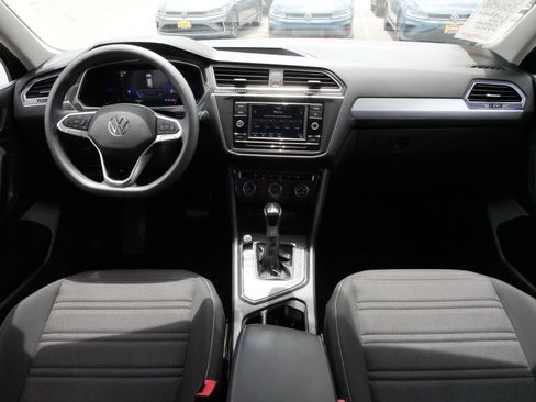 Used 2023 Volkswagen Tiguan S FWD image 10