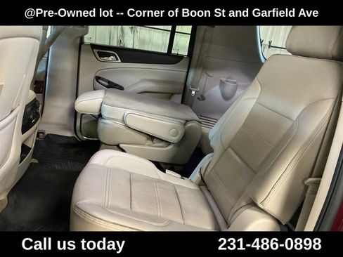 Used 2016 GMC Yukon XL Denali w/ Open Road Package AWD/4WD image 26