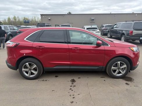 Used 2024 Ford Edge SEL w/ Convenience Package AWD/4WD image 6