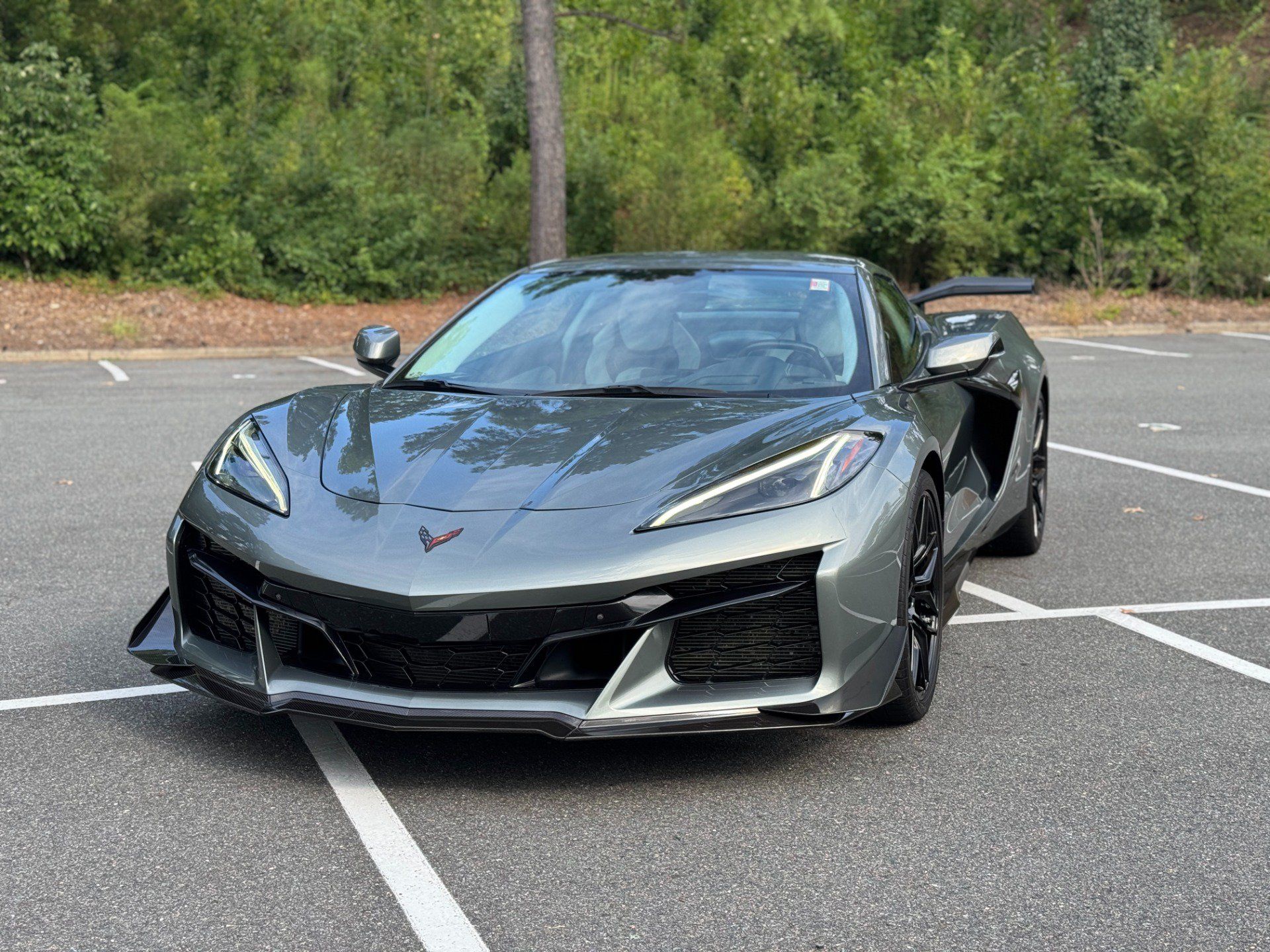 Used 2023 Chevrolet Corvette Z06 RWD image 3