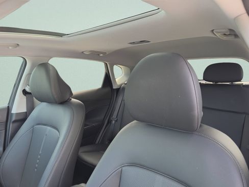 New 2026 Hyundai Kona Limited FWD image 24
