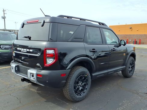New 2026 Ford Bronco Sport Badlands w/ Sasquatch Badlands Package AWD/4WD image 9