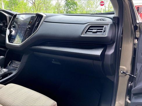 Used 2023 Subaru Ascent Premium w/ Convenience Package AWD/4WD image 11