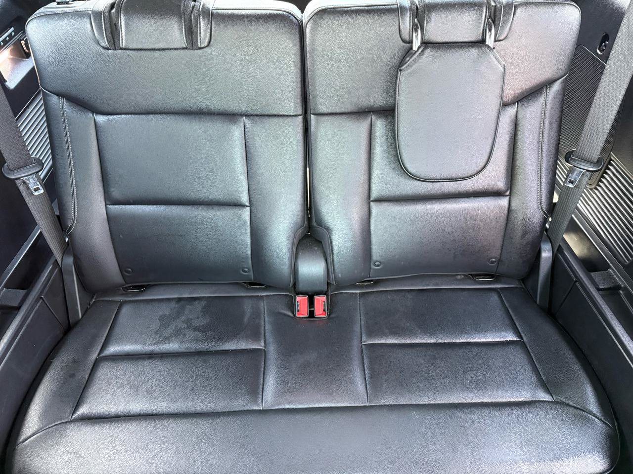 Used 2020 Ford Explorer Limited RWD image 16