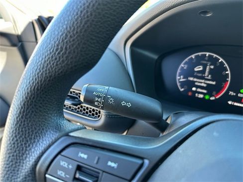 Used 2023 Honda HR-V LX image 24