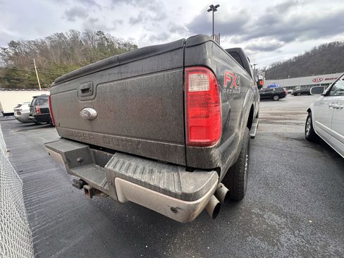 Used 2015 Ford F250 Lariat w/ Lariat Ultimate Package image 7