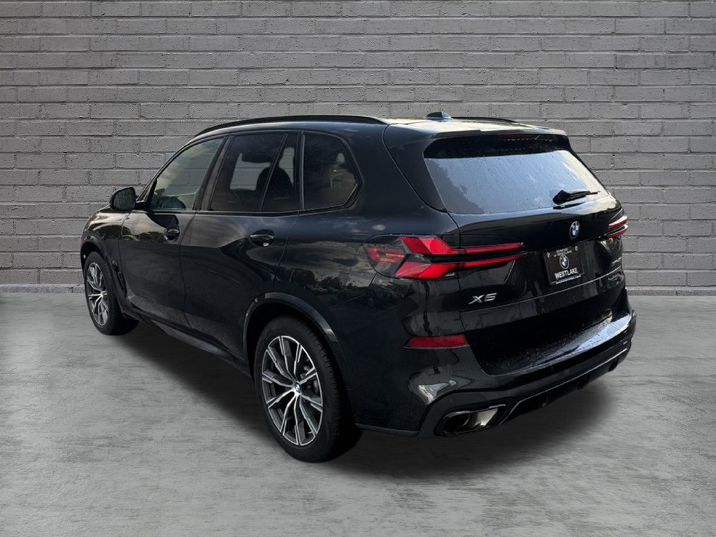 Used 2025 BMW X5 xDrive40i w/ M Sport Package AWD/4WD image 5
