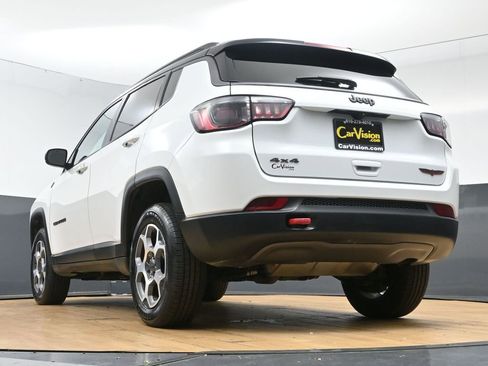 Used 2022 Jeep Compass Trailhawk w/ Trailhawk Convenience Group AWD/4WD image 51