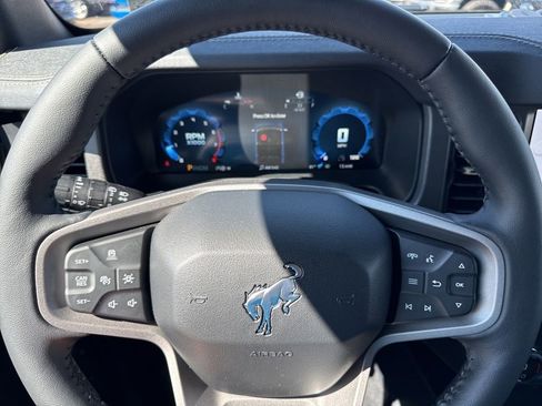 New 2025 Ford Bronco Badlands AWD/4WD image 11