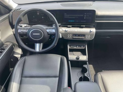 Used 2024 Hyundai Kona Limited AWD/4WD image 13