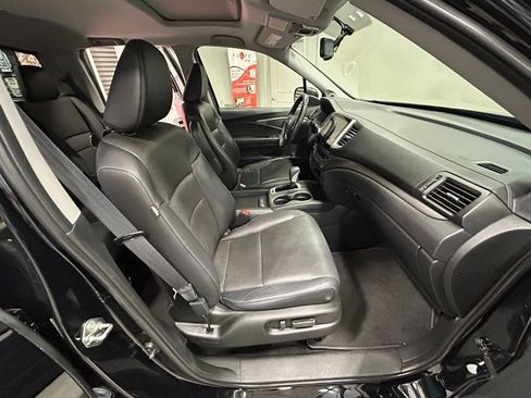 Used 2019 Honda Ridgeline RTL-T image 43