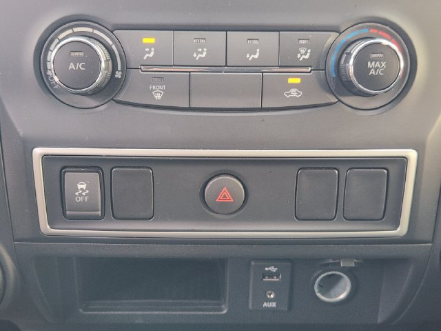 Used 2018 Nissan Titan S w/ S Utility Package AWD/4WD image 19