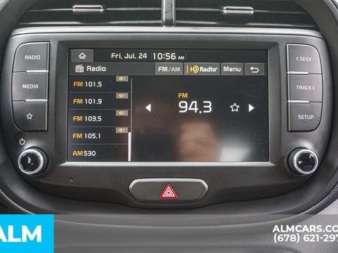 Used 2025 Kia Soul LX w/ LX Technology Package FWD image 37