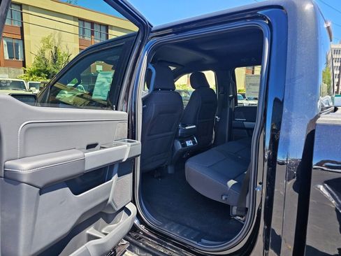New 2026 Ford F150 XLT w/ Equipment Group 302A MID AWD/4WD image 11